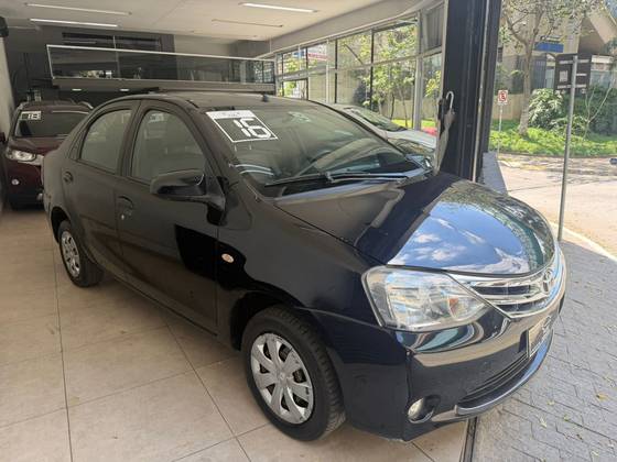 TOYOTA ETIOS 1.5 XS SEDAN 16V FLEX 4P MANUAL